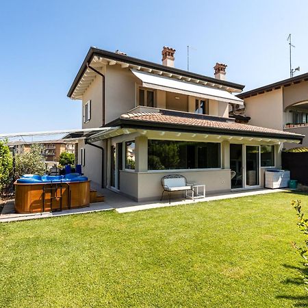 Villa Rita Peschiera del Garda Buitenkant foto
