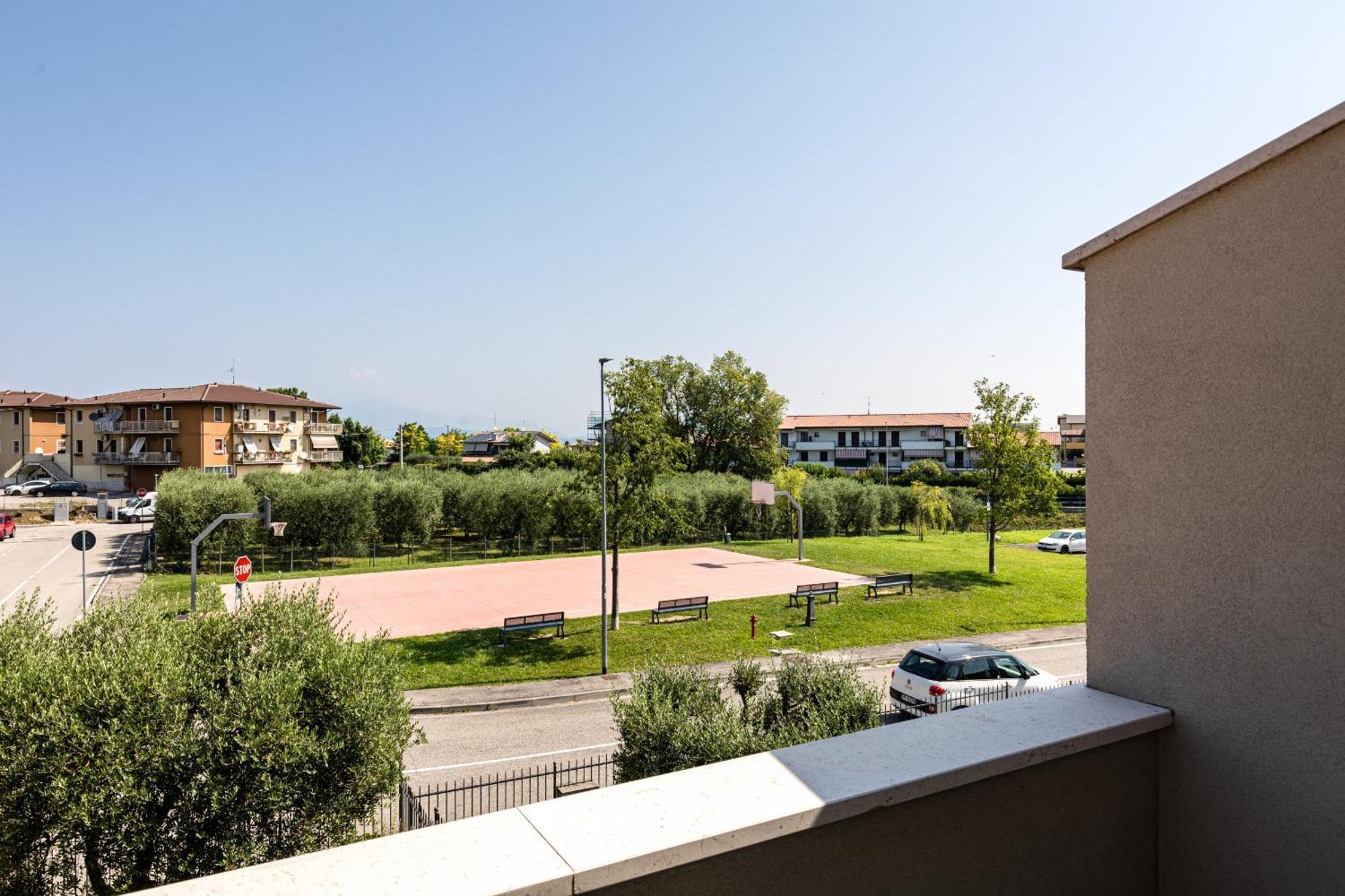 Villa Rita Peschiera del Garda Buitenkant foto