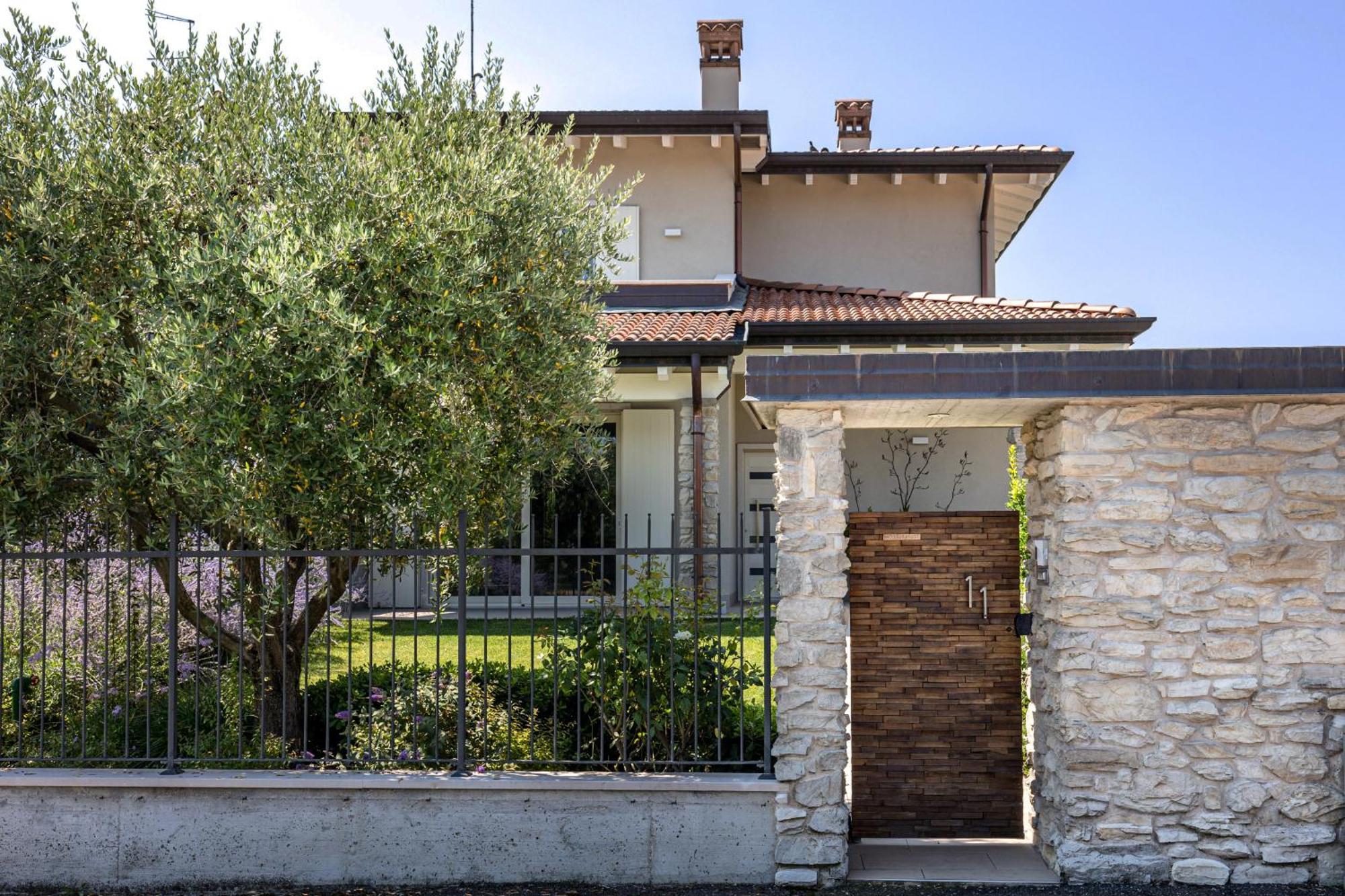 Villa Rita Peschiera del Garda Buitenkant foto