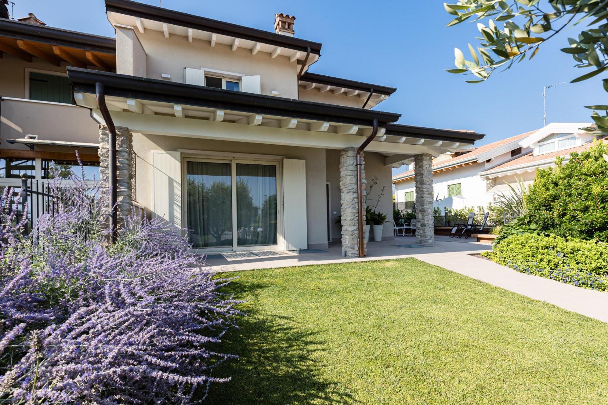 Villa Rita Peschiera del Garda Buitenkant foto